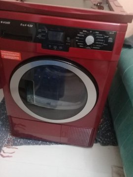 2.el kırmızı çamaşır makinesi